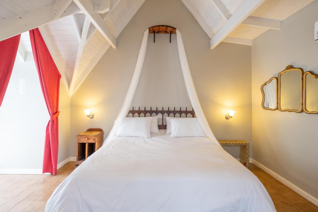 Atelier Hotel De Charme Villa General Belgrano Luaran gambar