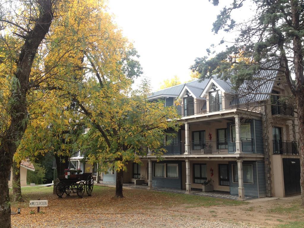 Atelier Hotel De Charme Villa General Belgrano Luaran gambar